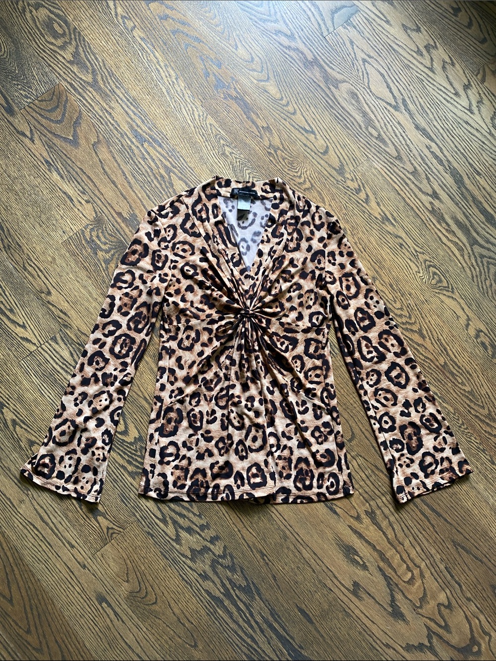 INC International Concepts Leopard Knot-Front Long Sleeve Top